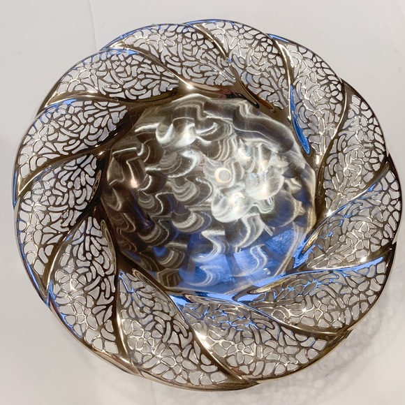 Vintage Filigree Serving Dish. - Picture 1 of 5